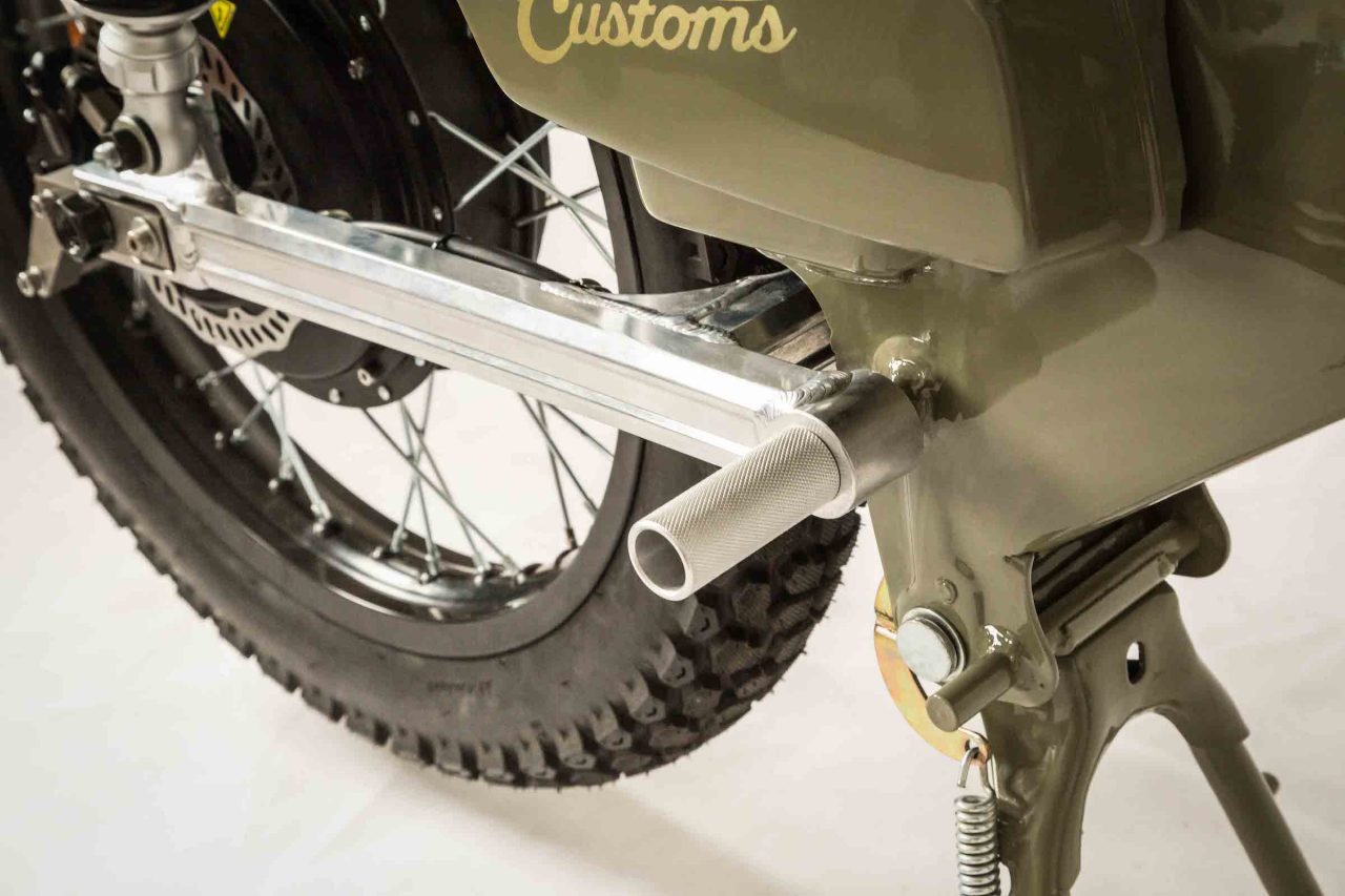 The-eCub-A-Retro-Electric-Motorcycle-by-Shanghai-Customs-6