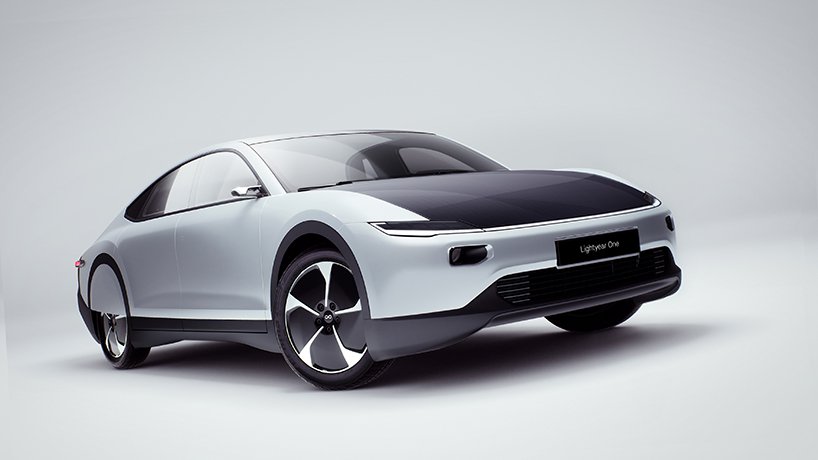 lightyear-one-solar-car-designboom03