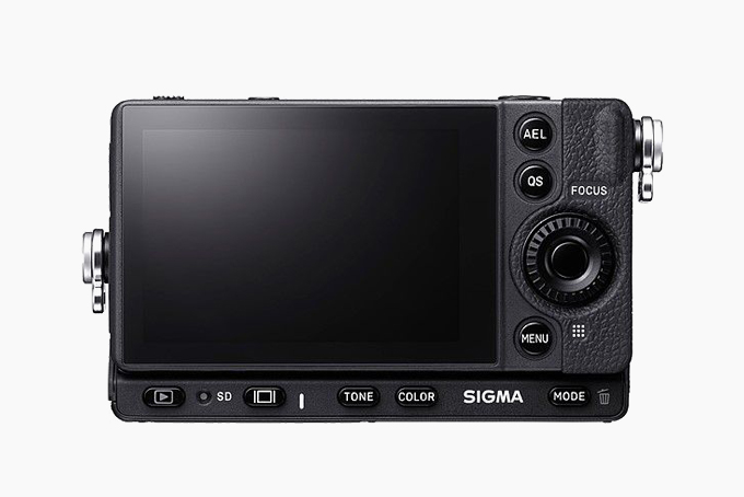 Sigma-fp-Mirrorless-Camera-1