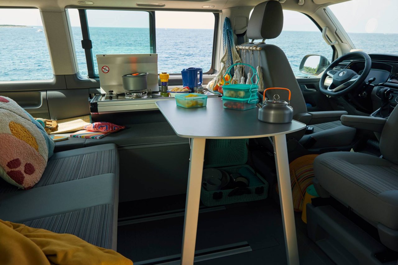 2020-vw-california-beach-with-mini-kitchen-3