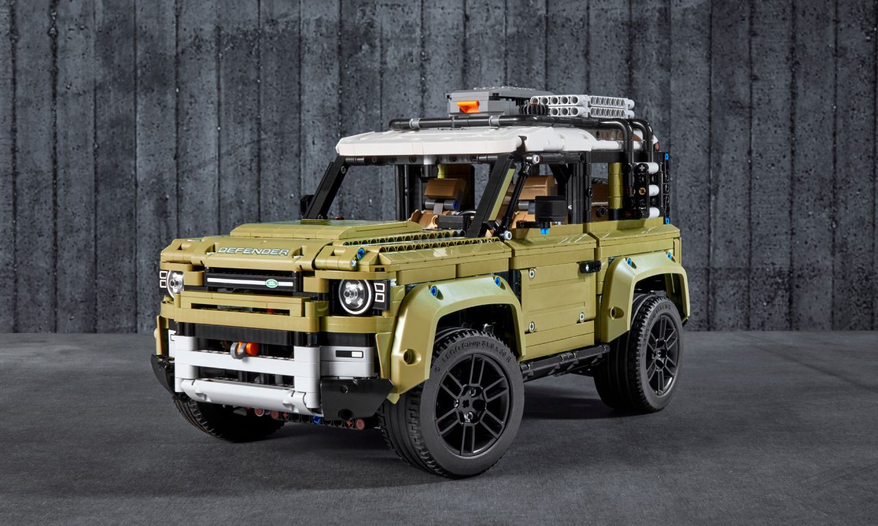 42110_Defender_MAIN