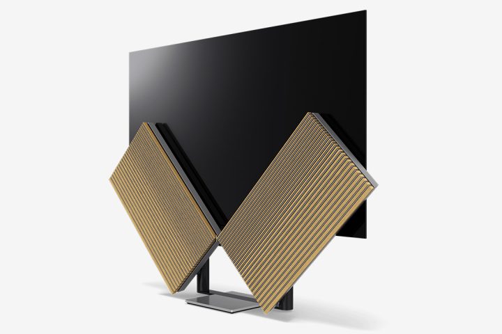 Bang-And-Olufsen-Beovision-Harmony-TV-1