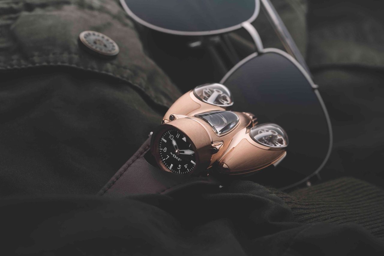 HM9_Flow_Air-Edition_RG_liveshot_HRES_CMYK