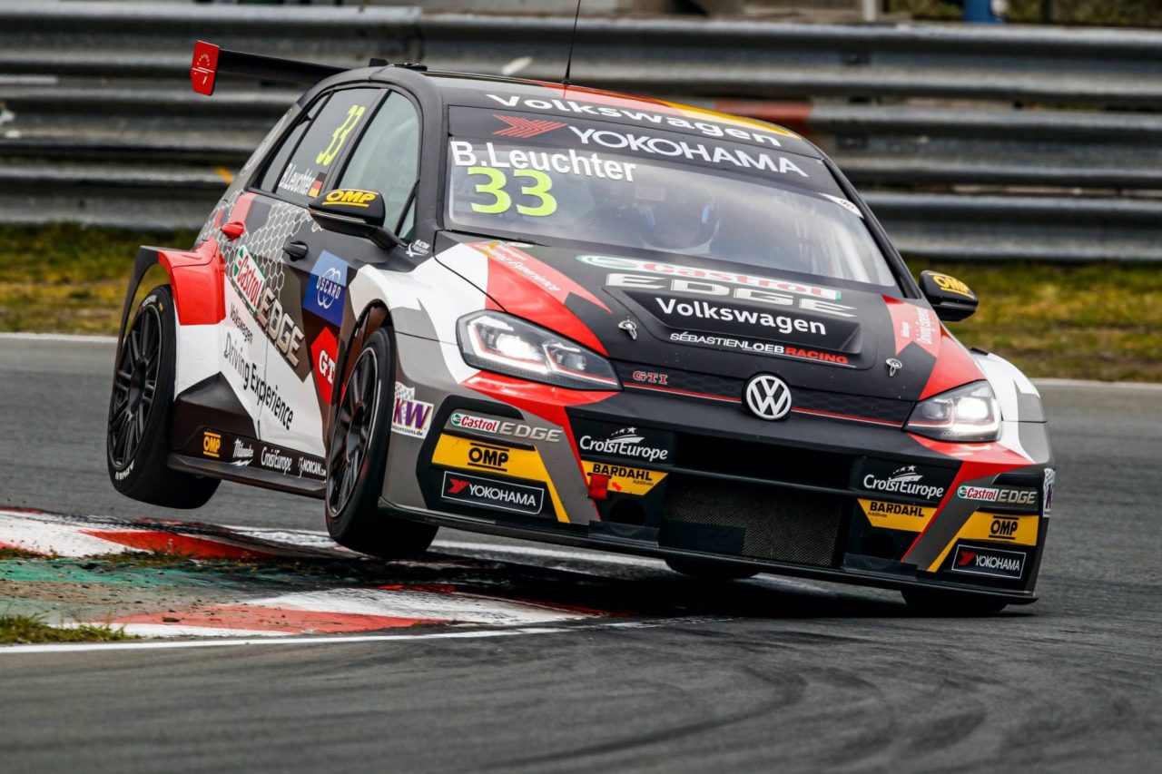 VW-Golf-GTI-TCR-race-car