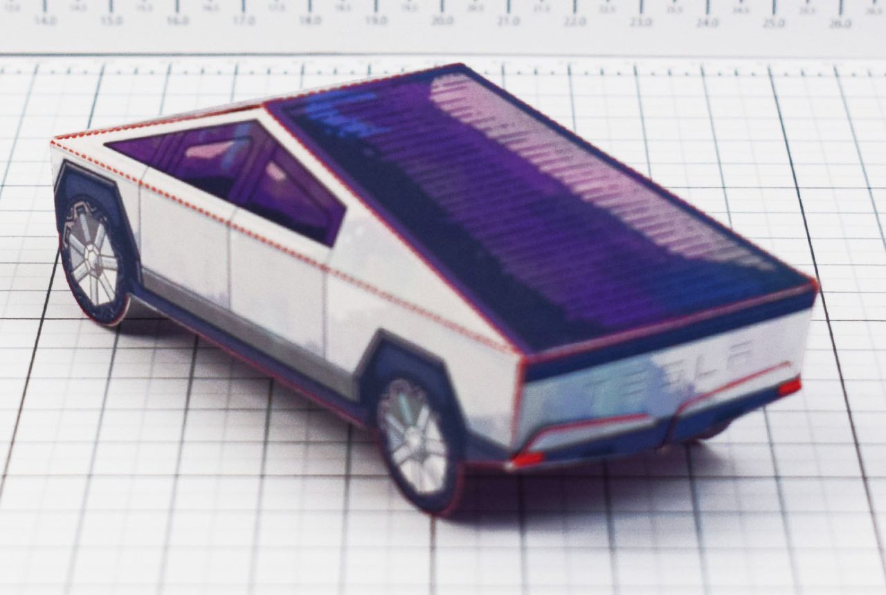 PTI-Tesla-Cybertruck-Fold-Up-Toy-Paper-Toy-Image-Blur