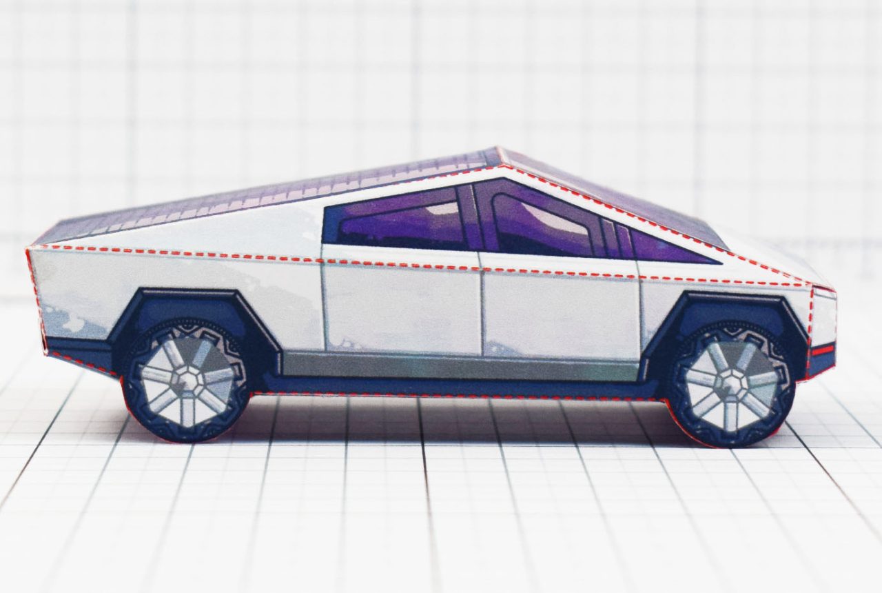 PTI-Tesla-Cybertruck-Fold-Up-Toy-Paper-Toy-Image-Side