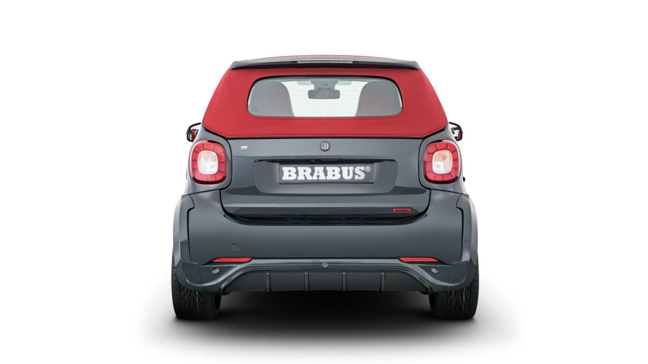 005_BUe_rear-1920×1282