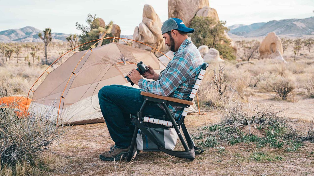 The-Voyager-Outdoor-Chair-and-Cooler-Hybrid-image-2