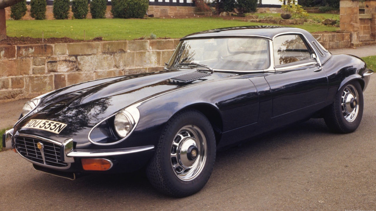 Jaguar-E-Type-1971-1280-03