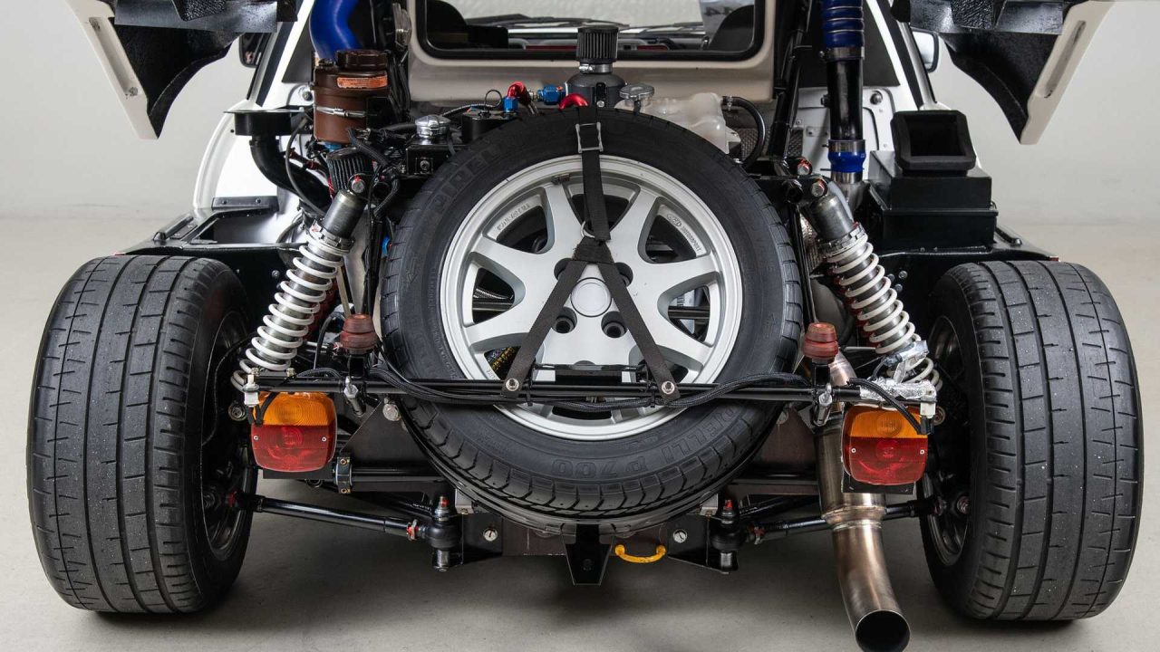 1986-ford-rs200-evolution-rear-suspension