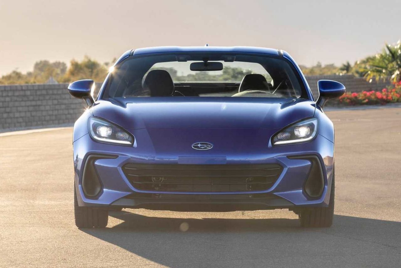 2022-subaru-brz-exterior-front-view