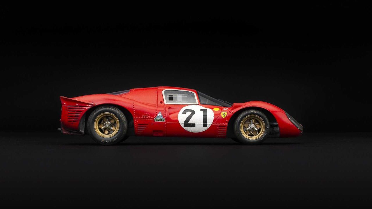 amalgam-race-weathered-ferrari-330-p4 (6)