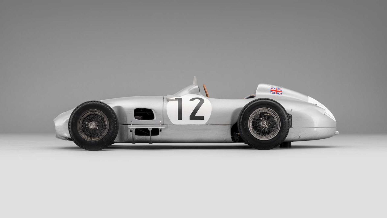 sir-stirling-moss-mercedes-w196-monoposto-by-amalgam-collection (13)