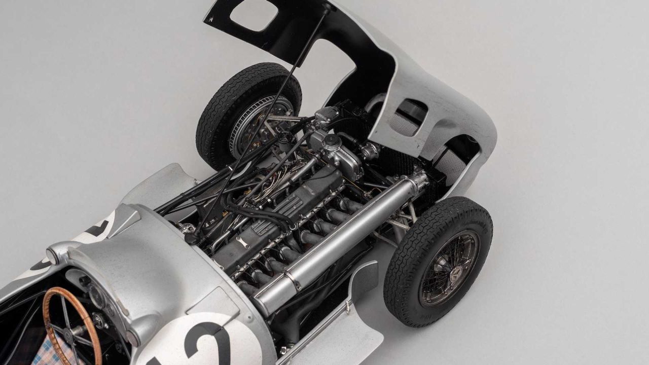 sir-stirling-moss-mercedes-w196-monoposto-by-amalgam-collection (16)