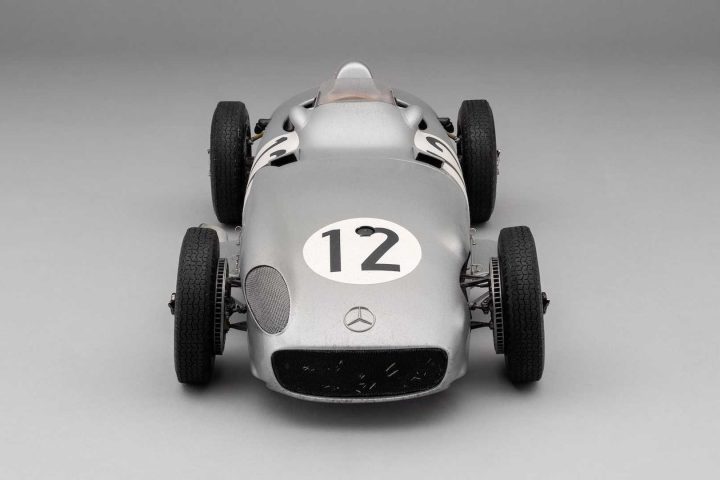sir-stirling-moss-mercedes-w196-monoposto-by-amalgam-collection (9)