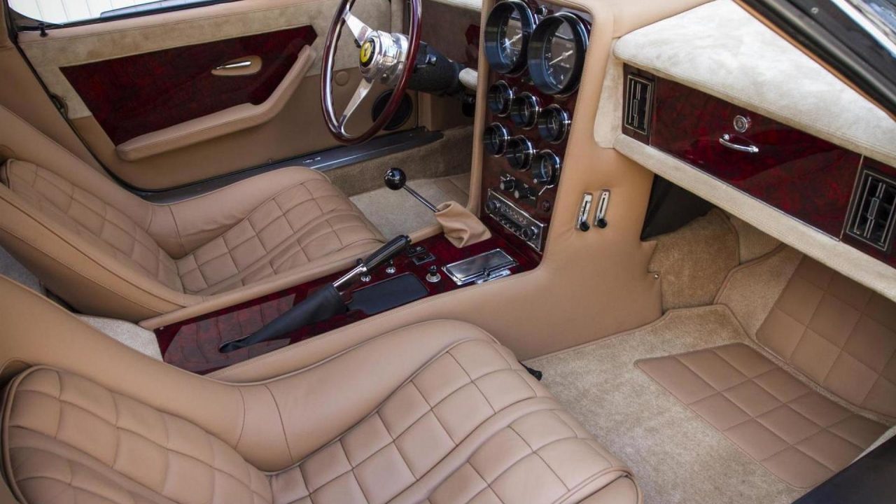 2015-594547ferrari-365-gtb-4-daytona-shooting-brake1