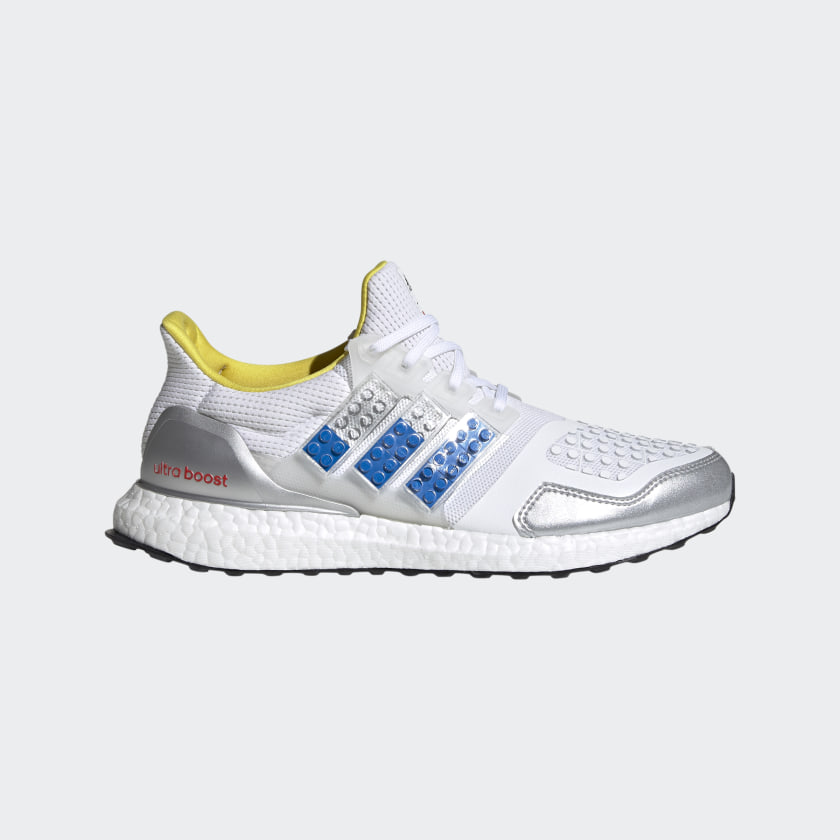 adidas_Ultraboost_DNA_x_LEGO(r)_Plates_Shoes_White_FY7690_012_hover_standard