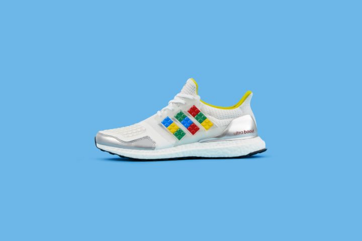 adidas_Ultraboost_DNA_x_LEGO(r)_Plates_Shoes_White_FY7690_HM3