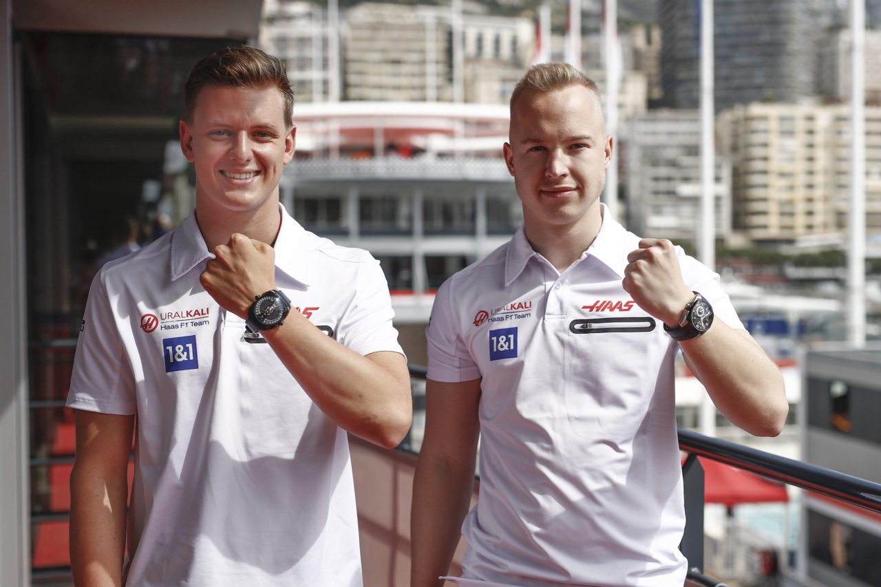 Mick Schumacher, Haas F1, and Nikita Mazepin, Haas F1