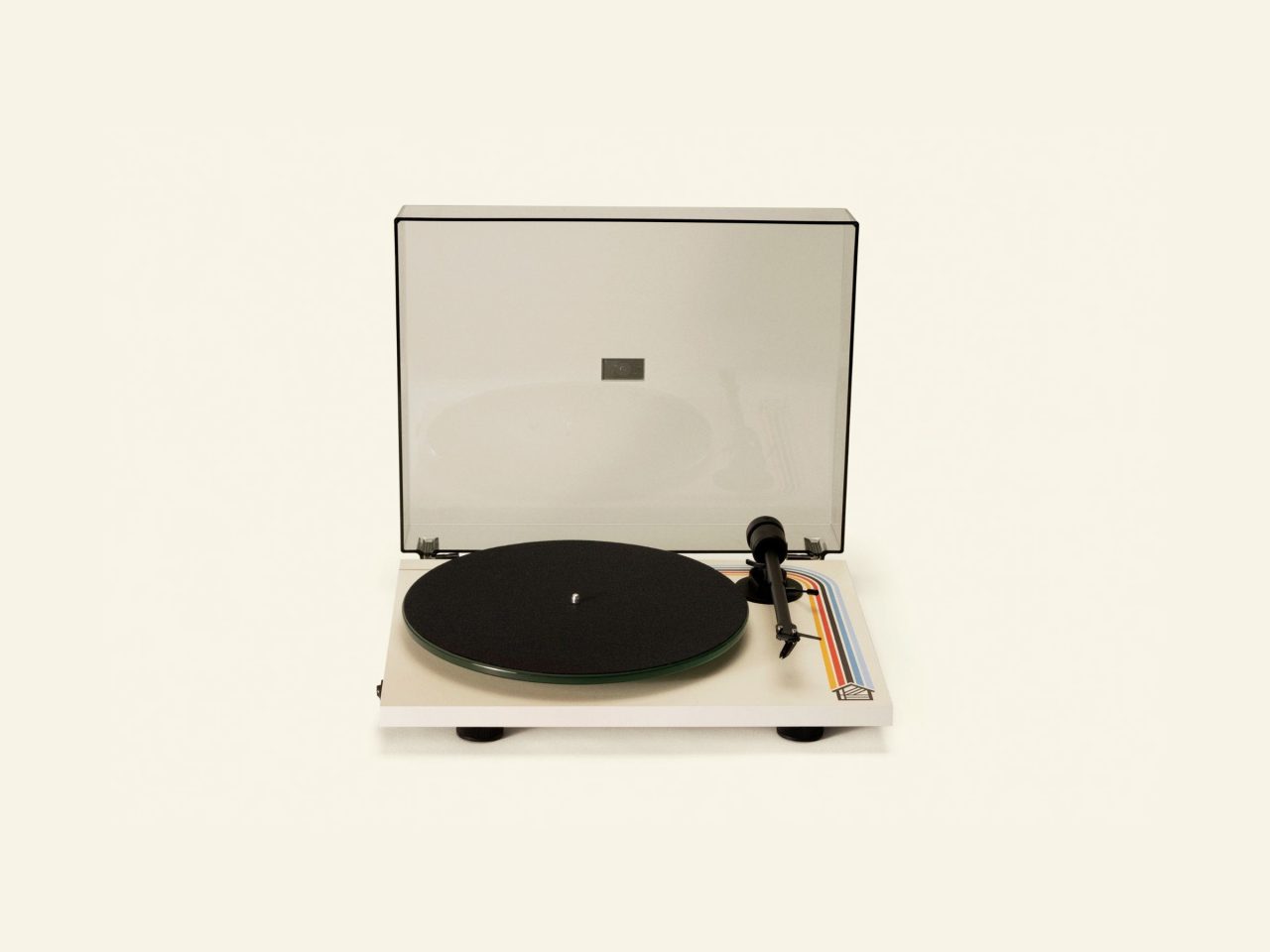 Gear-Housplant-Pro-Ject-T1-BT-Record-Player-SOURCE-Houseplant