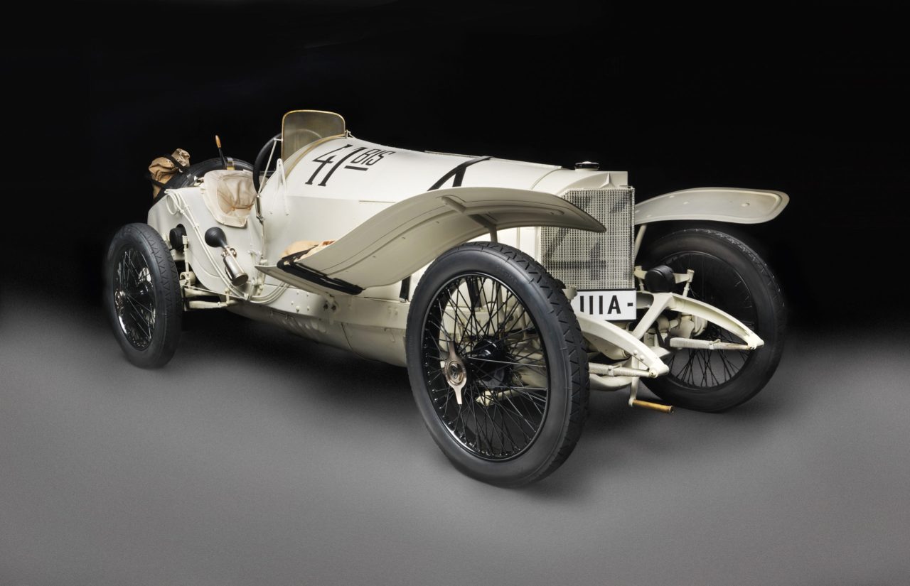 1914 Mercedes Grand Prix racing car: Front 3/4