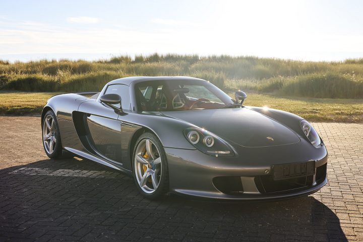 2004-Porsche-Carrera-GT-8