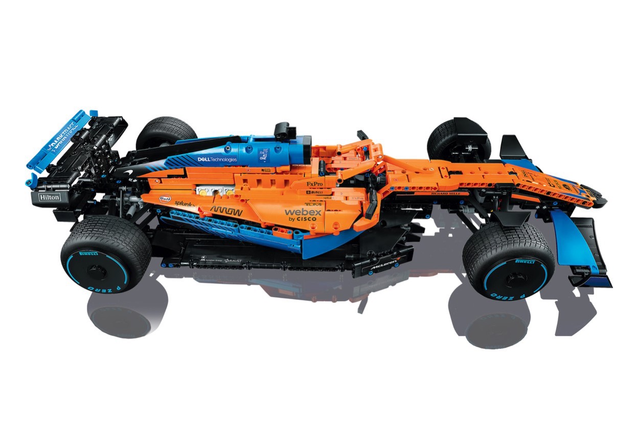 Screenshot 2022-02-09 at 01-15-14 McLaren Formula 1™ Race Car 42141 Technic™ Buy online at the Official LEGO® Shop US