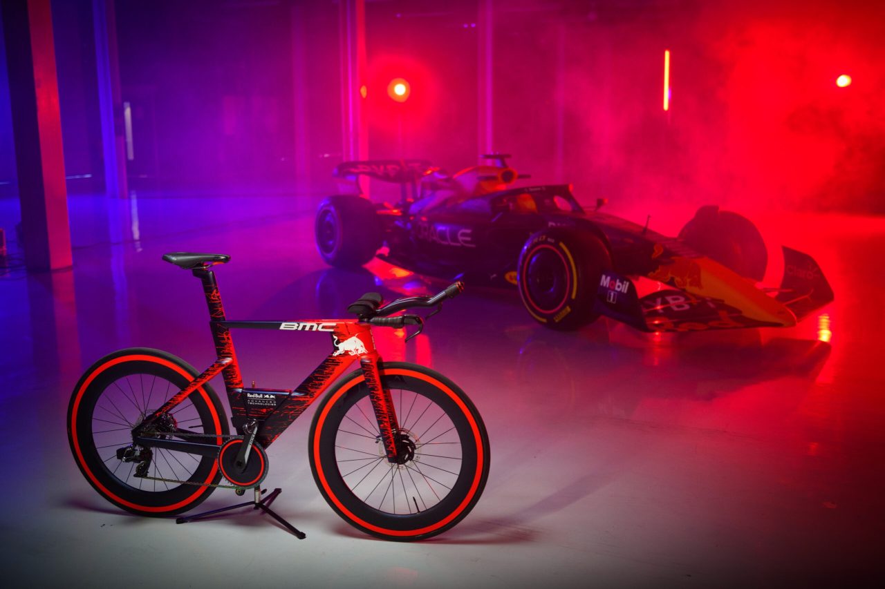 BTS of RED BULL ADVANCED TECHNOLOGY AND BMC WORLD’S FASTEST RACE BIKE