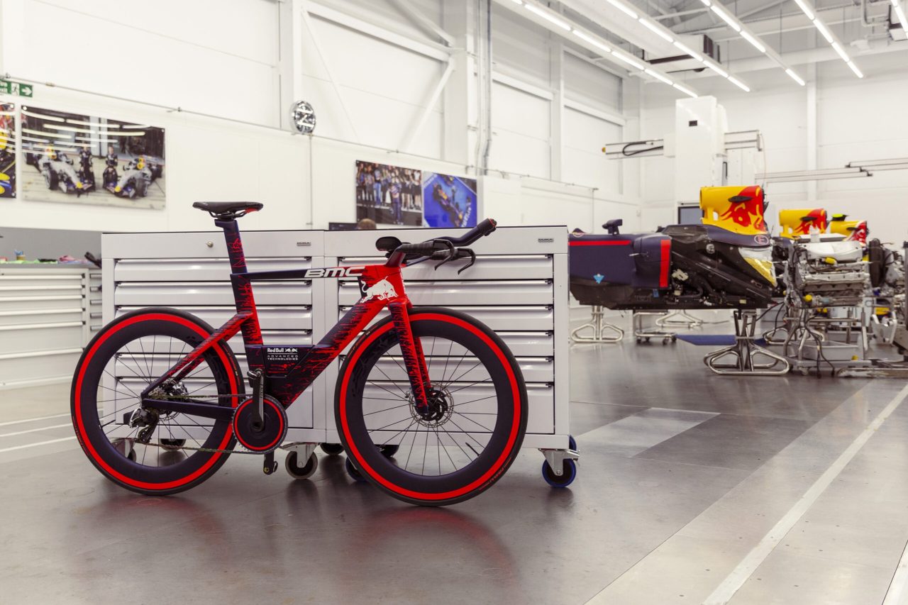 BTS of RED BULL ADVANCED TECHNOLOGY AND BMC WORLD’S FASTEST RACE BIKE