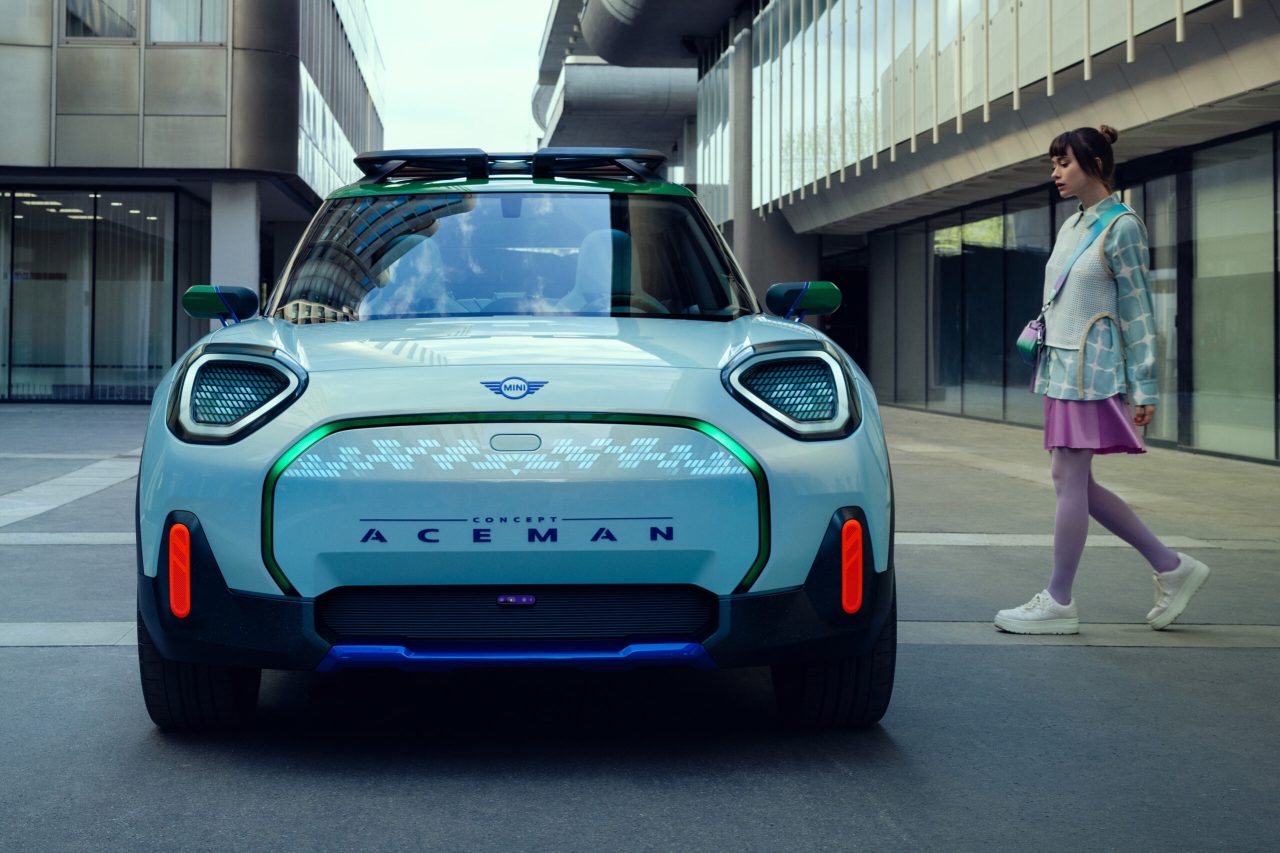P90471902_highRes_the-mini-concept-ace