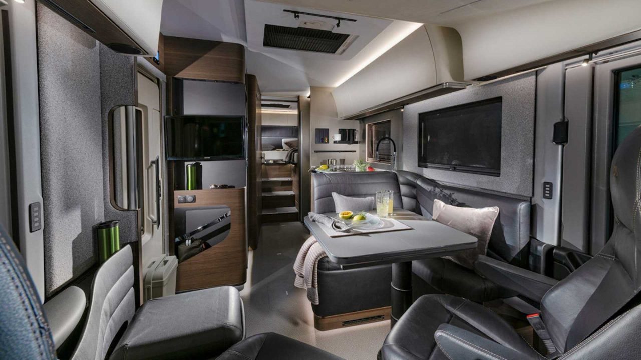 adria-supersonic-sprinter-motorhome (3)