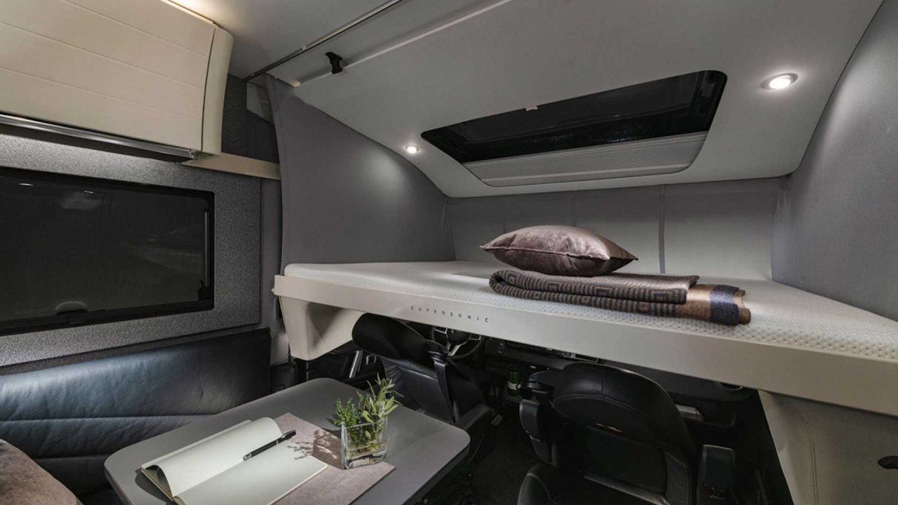 adria-supersonic-sprinter-motorhome (8)