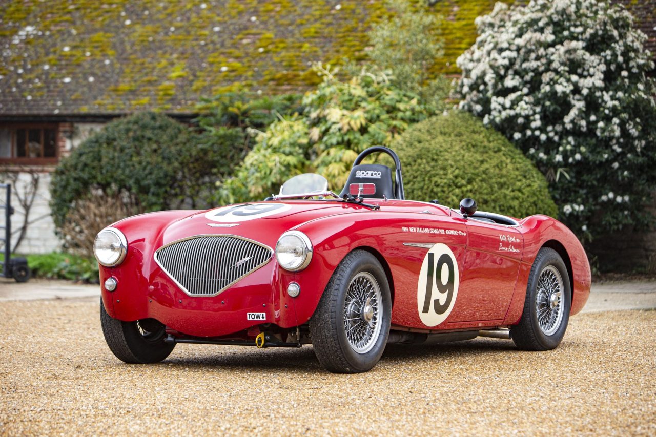 1953 Austin Healey 100:4 Competition Roadster-web