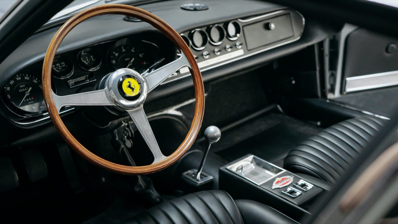 1967-Ferrari-365-GTB_4-Daytona-Prototype-by-Scaglietti1349345_-web