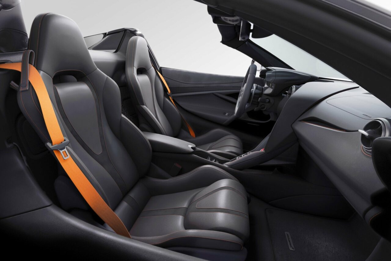 McLaren_750S_Spider_Seats-web