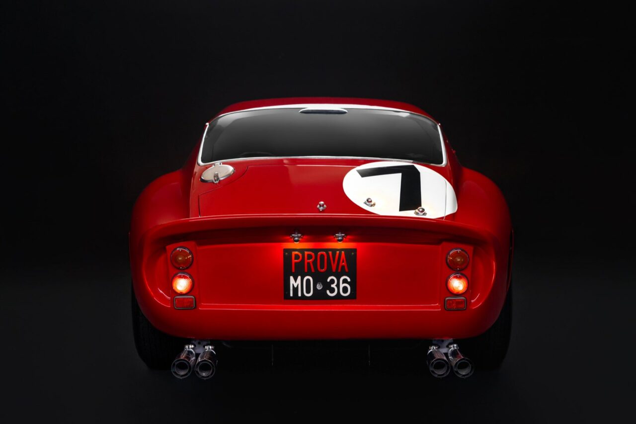 Hero_Ferrari_250_GTO-5-web