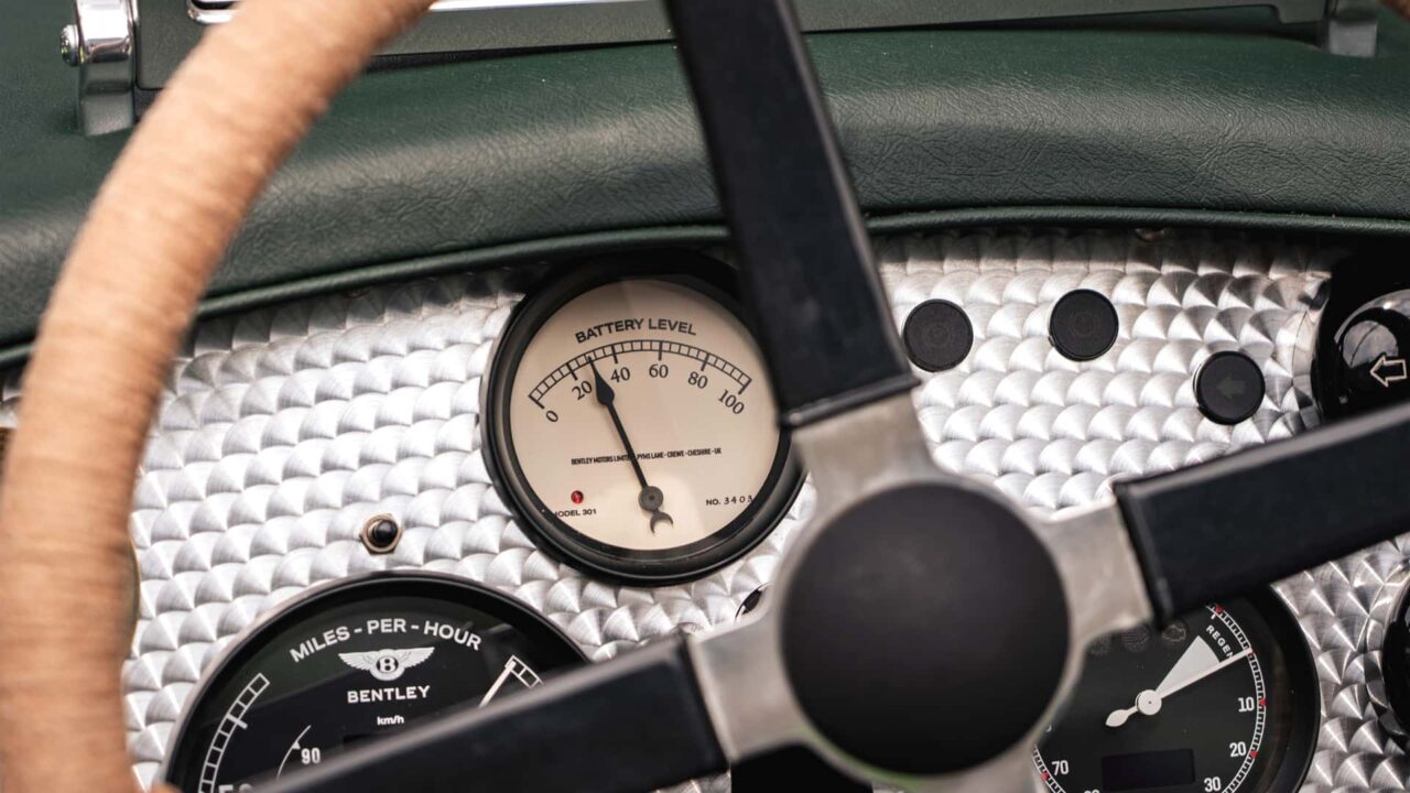 the-little-company-bentley-blower-jar (5)