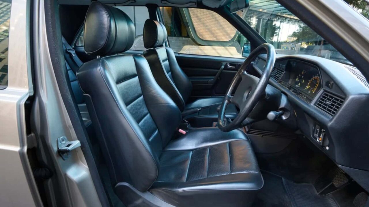 mercedes-190-e-1985-di-ayrton-senna (2)